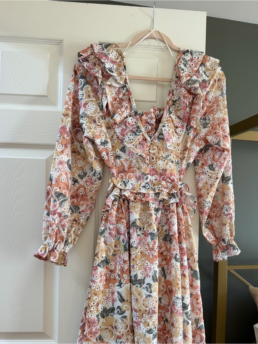 Designer Floral Ruffle V-Neck Dress - Pink and Cream NWT